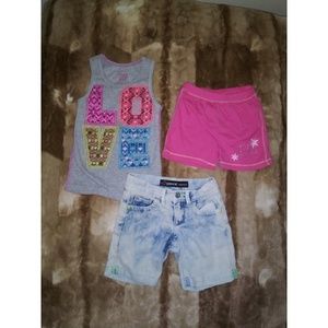 Mixed Brands Shorts Set